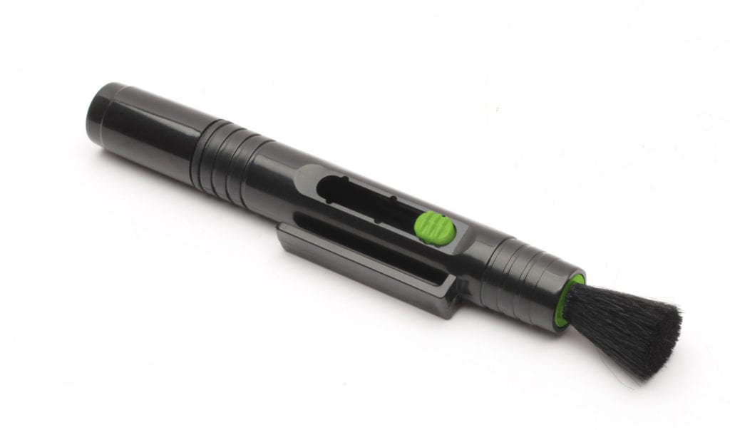Lens Cleaning Pen Shooting Made Easy